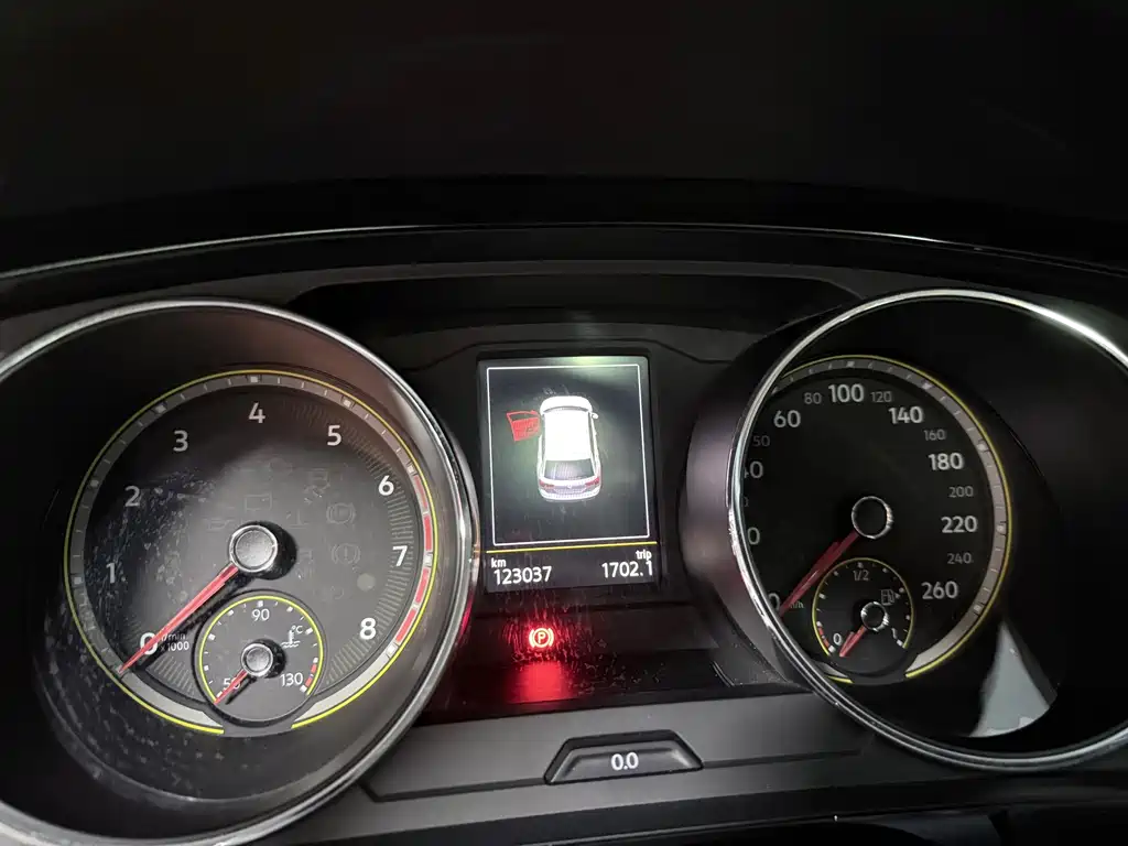 Volkswagen Tiguan L — миниатюра 10