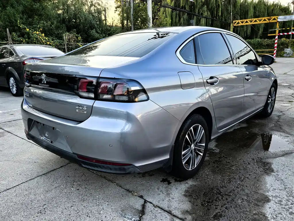 Peugeot 308 — миниатюра 7