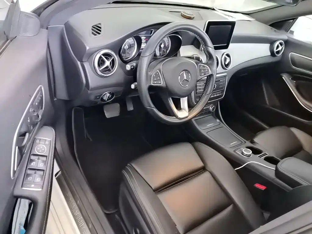 Mercedes-Benz CLA (Import) — миниатюра 16