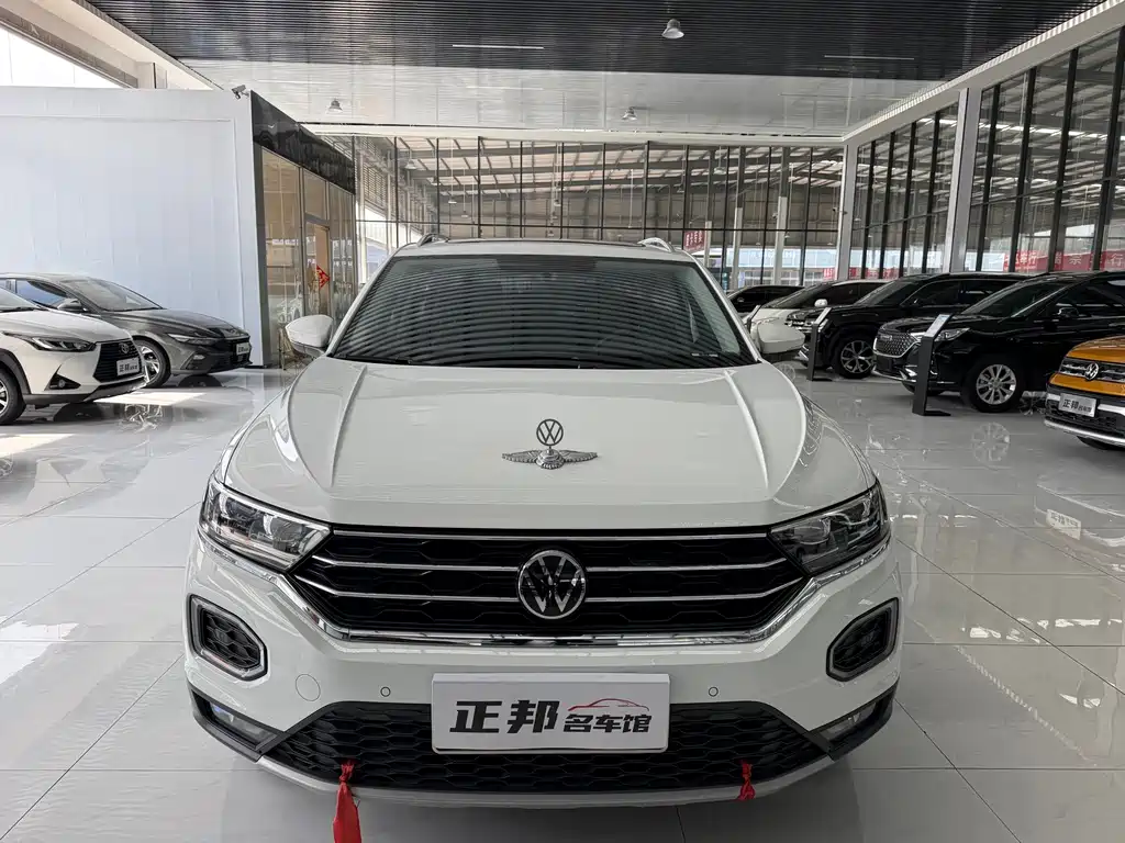 Volkswagen T-Roc — миниатюра 2