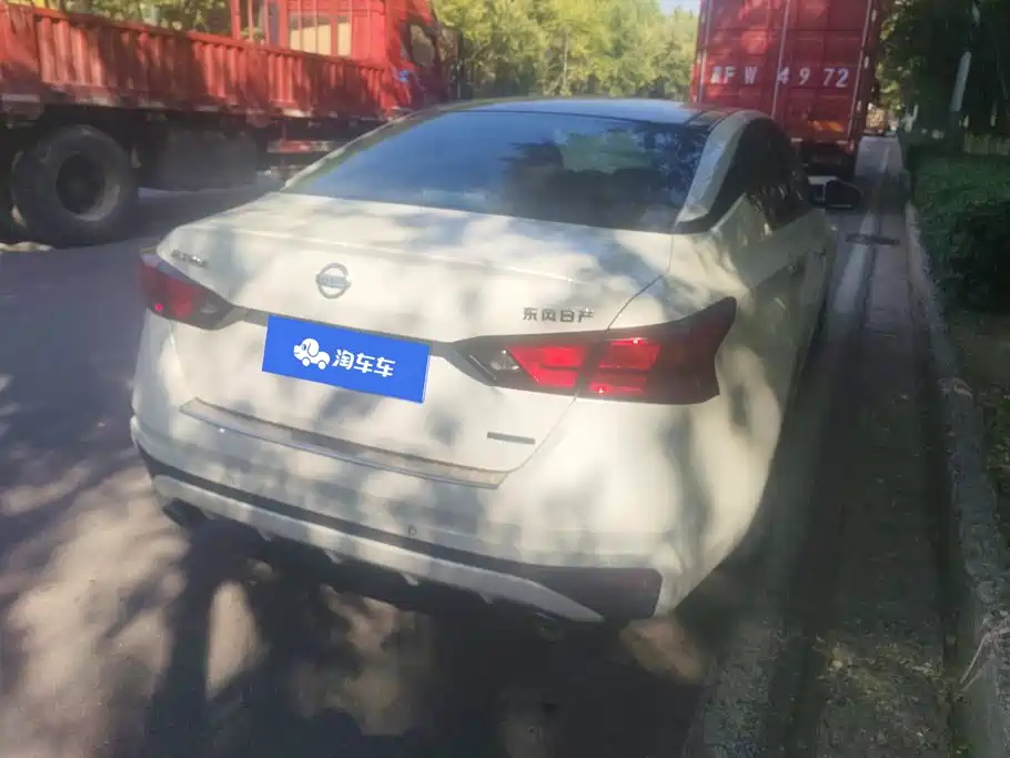Nissan Teana — миниатюра 3