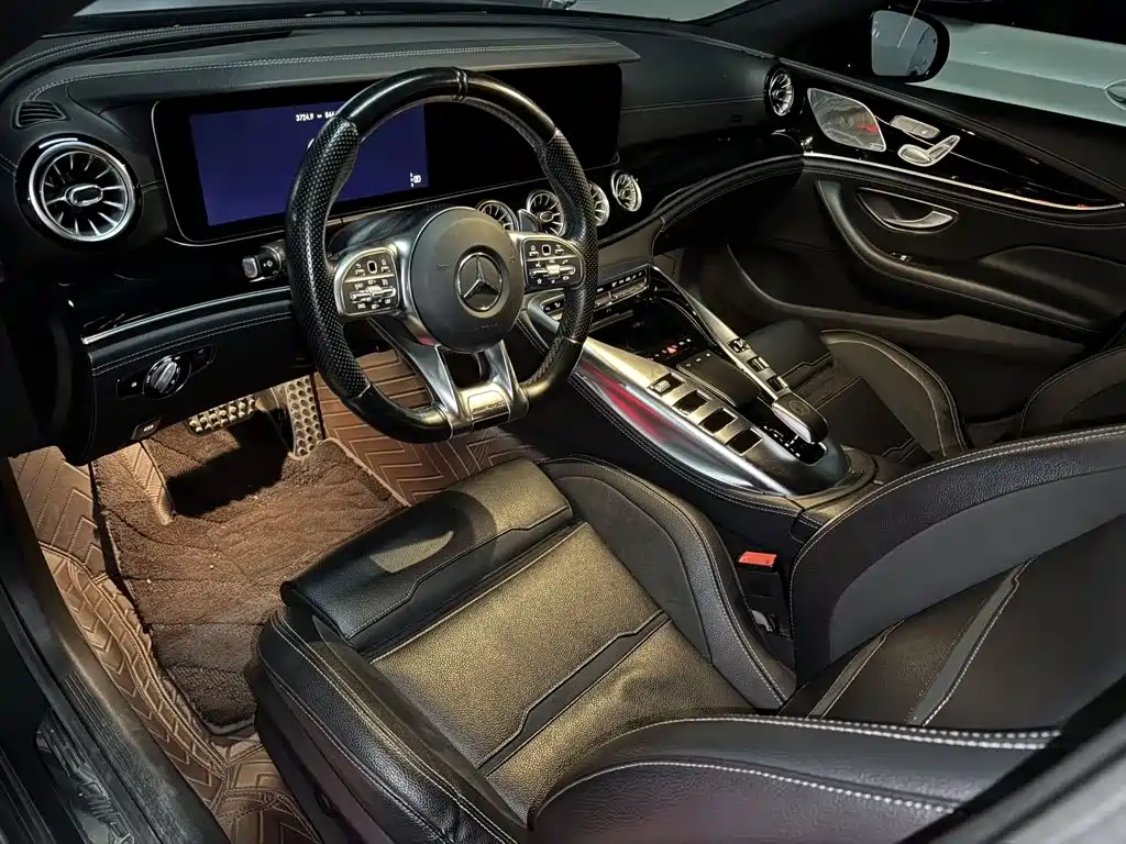 Mercedes-Benz AMG GT — миниатюра 13