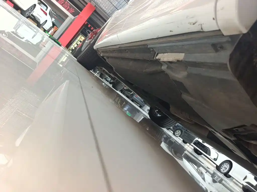 Audi Q5L — миниатюра 22