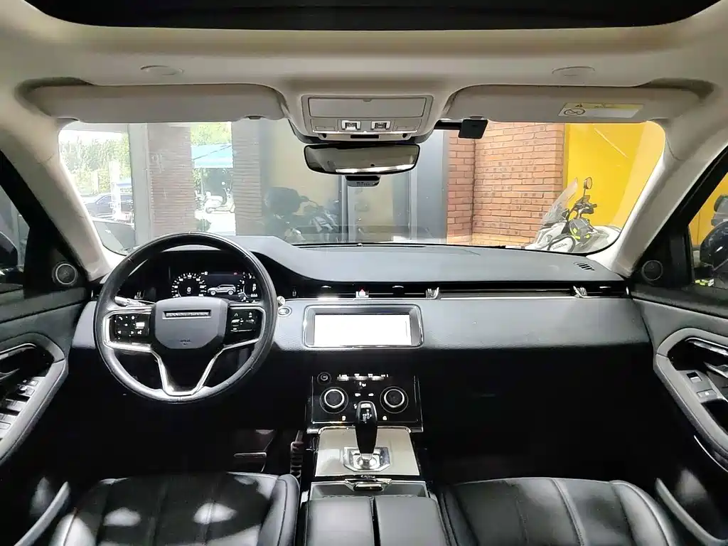 Land Rover Evoque — миниатюра 12