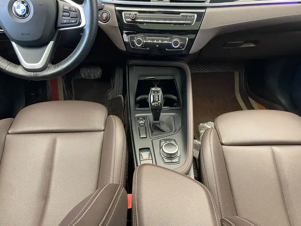 BMW X1 — миниатюра 13