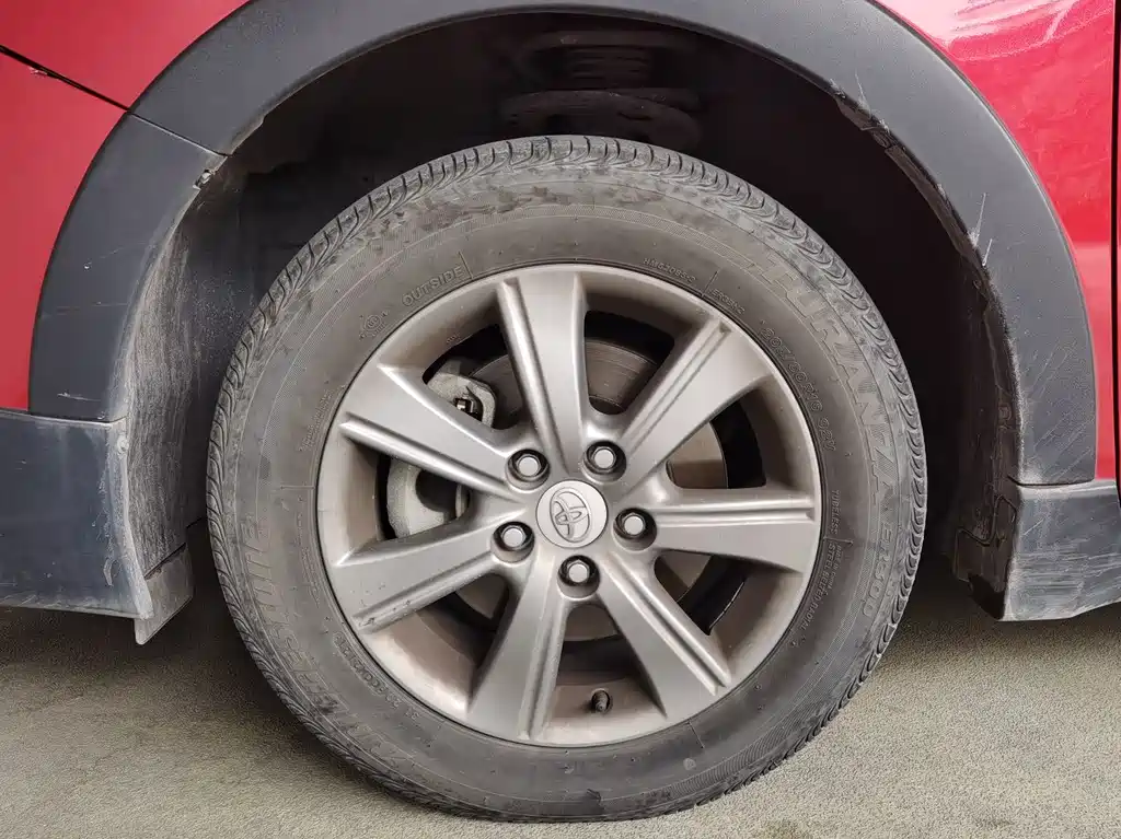Toyota Verso — миниатюра 8