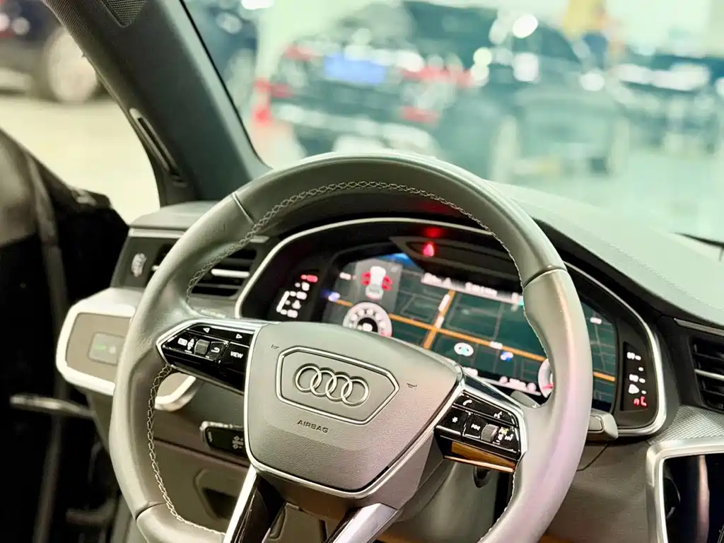 Audi A7L — миниатюра 4