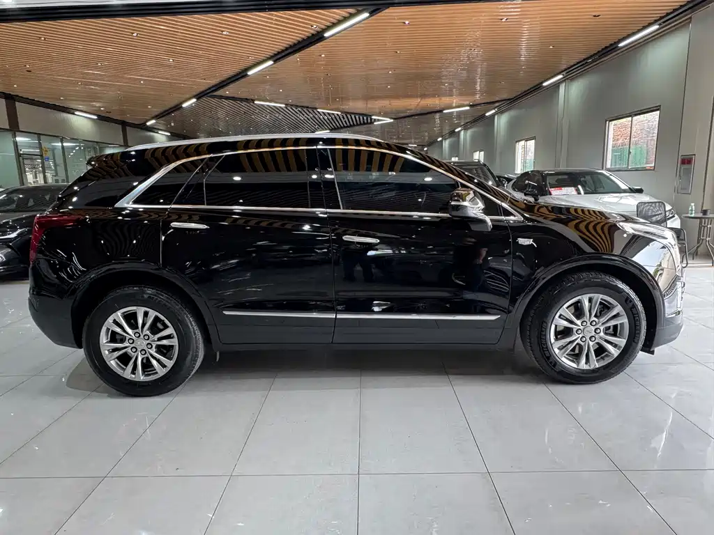 Cadillac XT5 — миниатюра 4