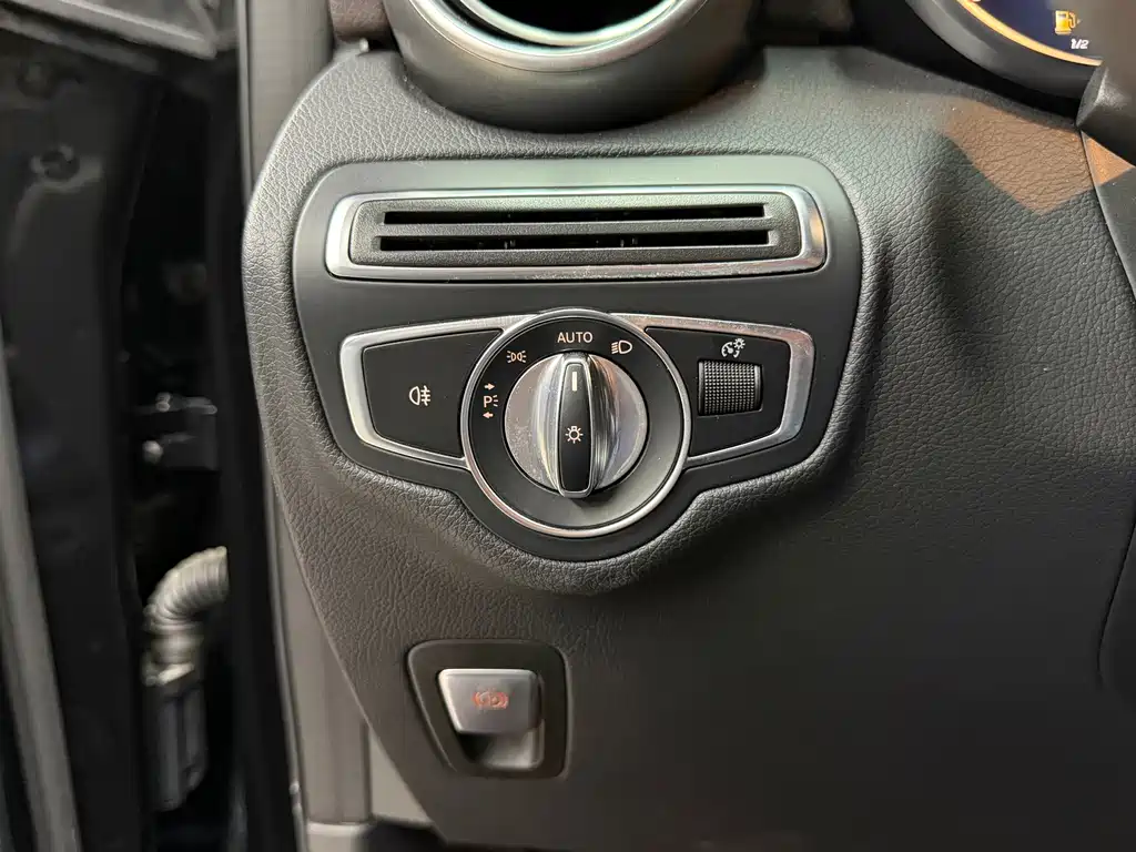 Mercedes-Benz GLC — миниатюра 19