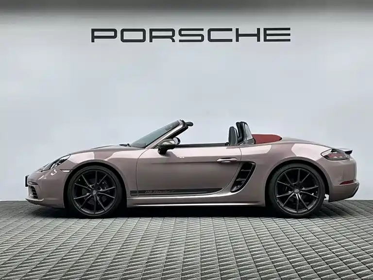 Porsche 718 2022 Boxster T 2.0T