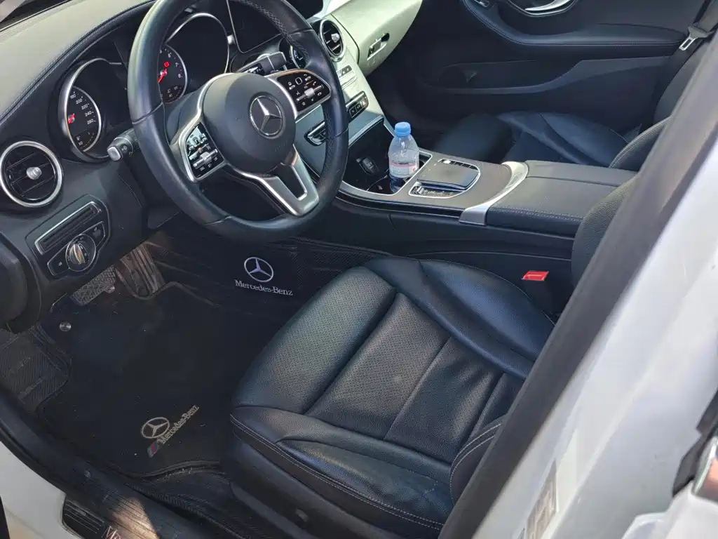 Mercedes-Benz C-Class — миниатюра 7