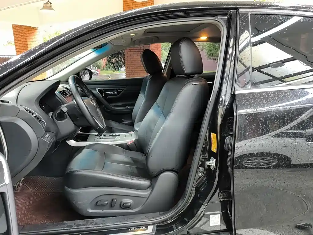 Nissan Teana — миниатюра 9