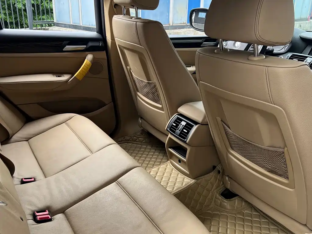 BMW X3 (Import) — миниатюра 7