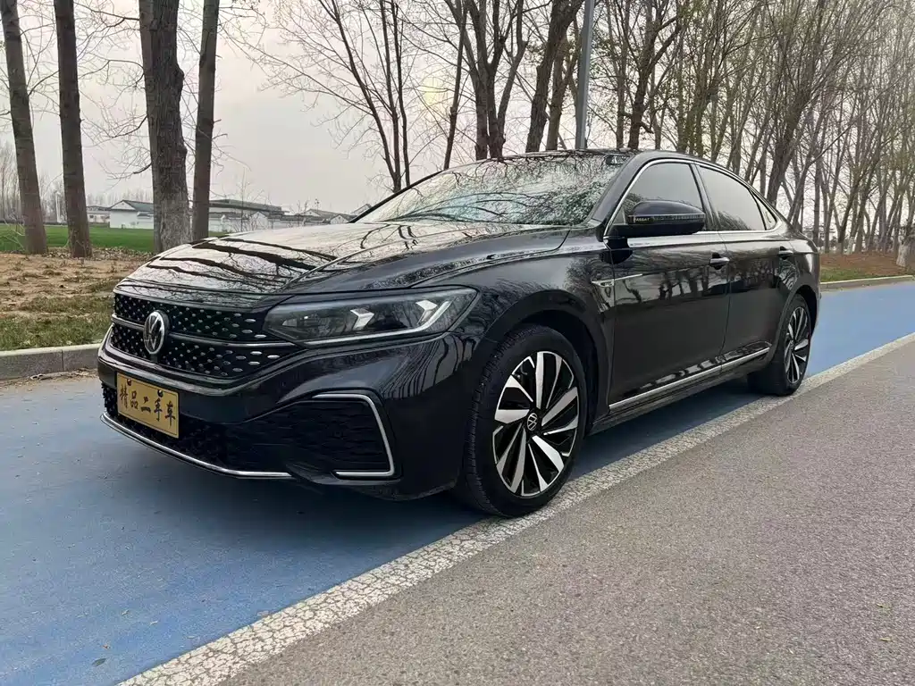 Volkswagen Passat 2021