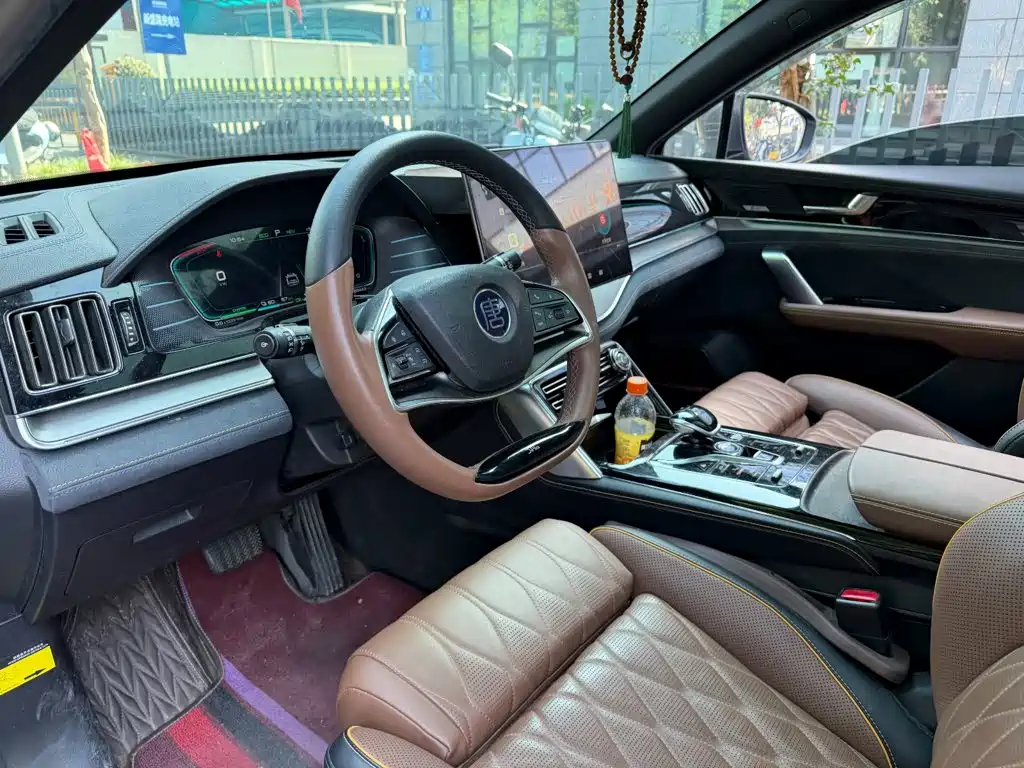 BYD Tang New Energy — миниатюра 7
