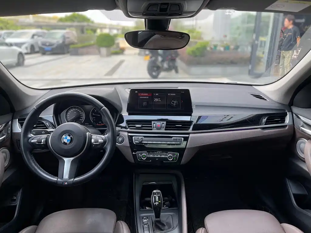 BMW X1 — миниатюра 14