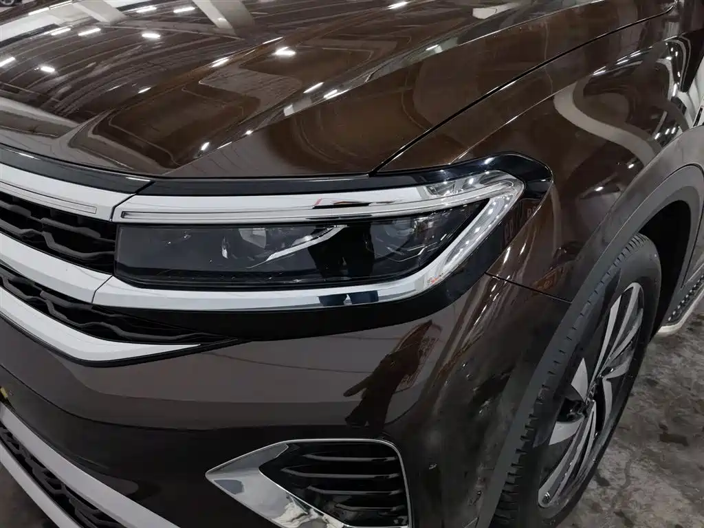 Volkswagen Viloran 2021 380TSI Luxury Pro