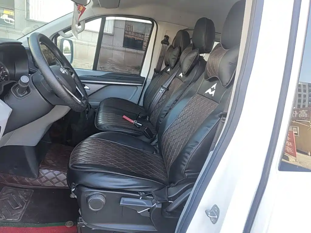 MAXUS V70 — миниатюра 15
