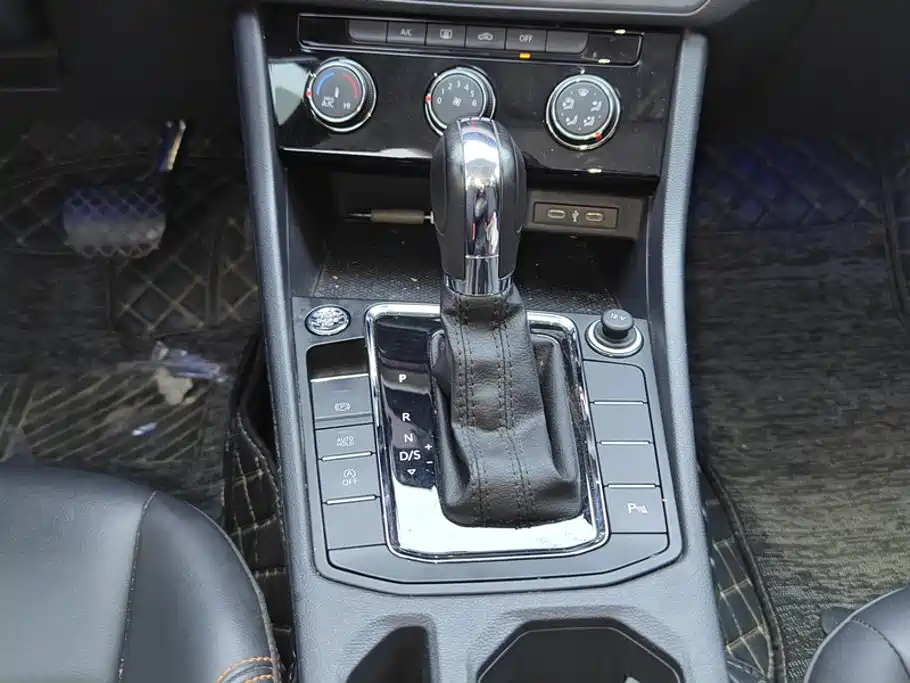 Volkswagen Bora — миниатюра 16