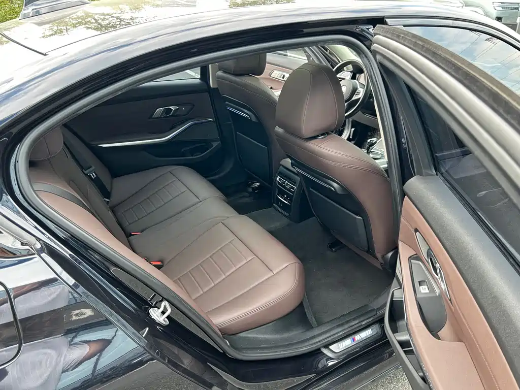 BMW 3 Series — миниатюра 12