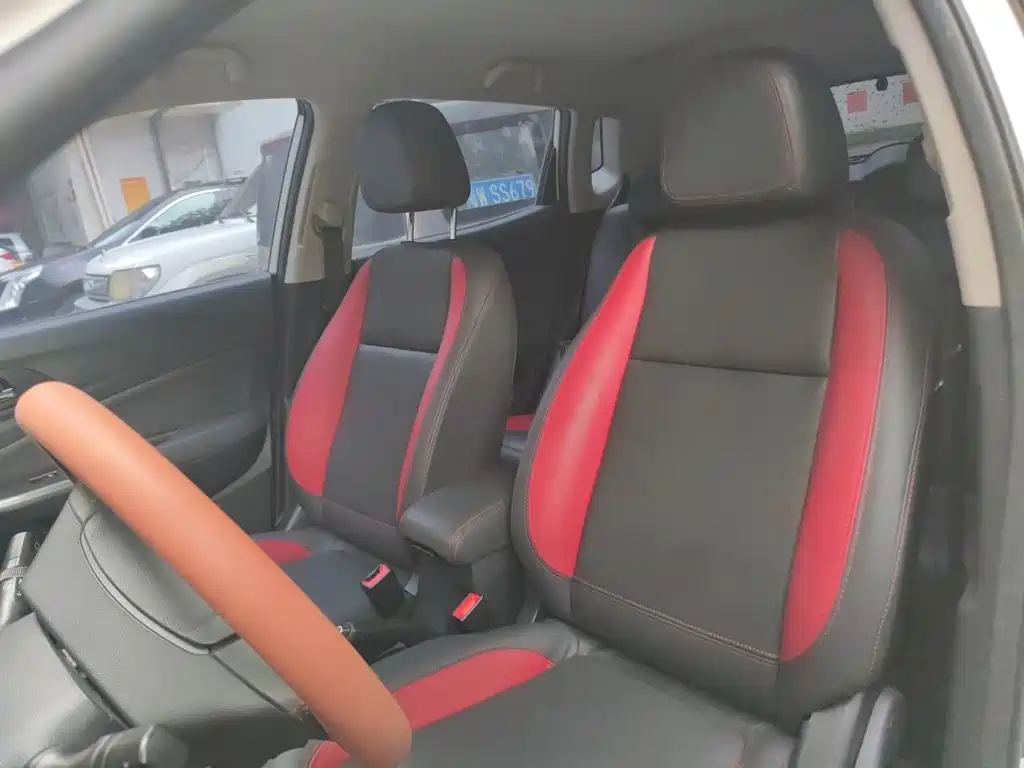 Changan CS15 — миниатюра 8