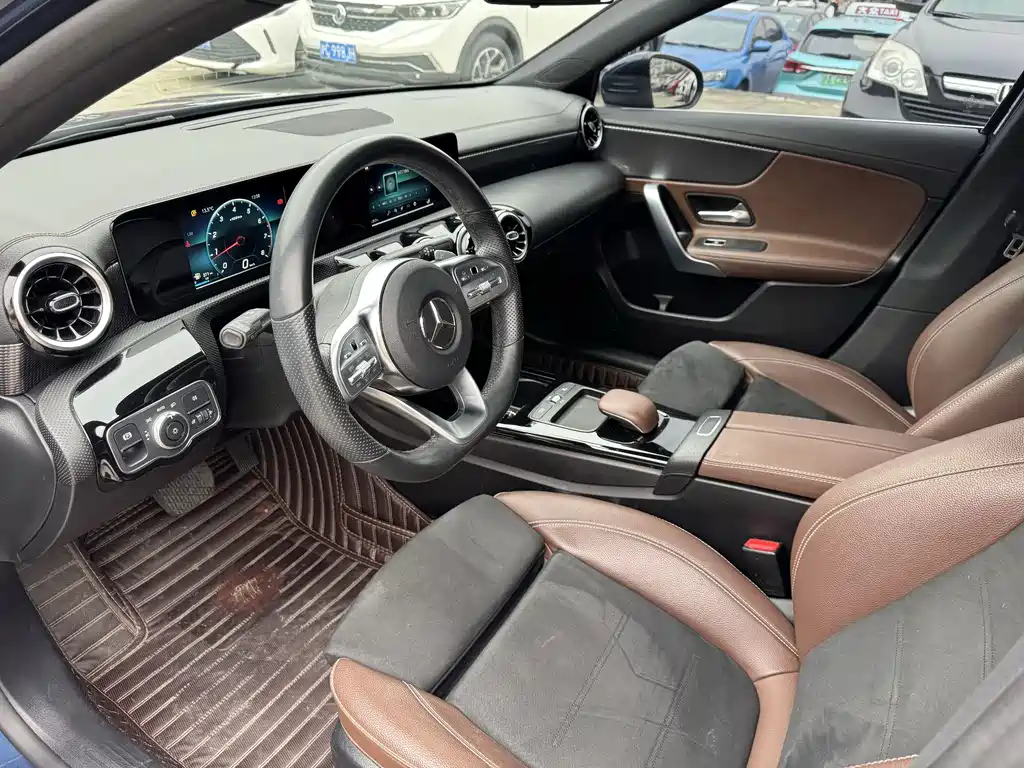 MERCEDES-BENZ A CLASS