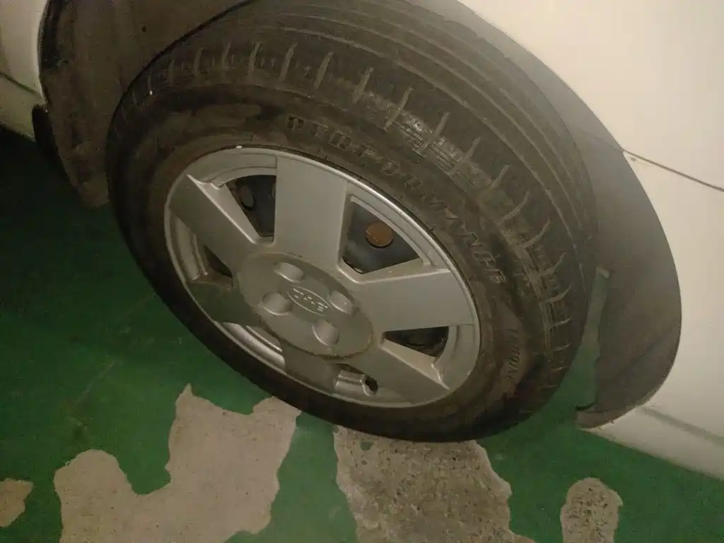 BYD F3 — миниатюра 24