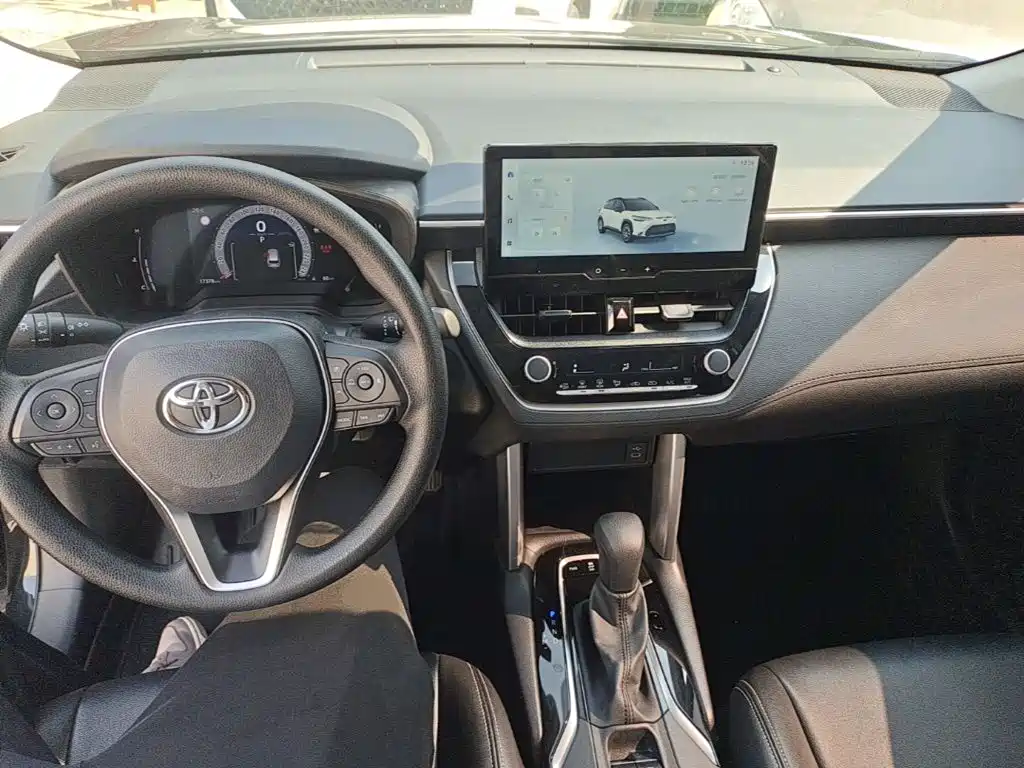 Toyota Frontlander — миниатюра 10