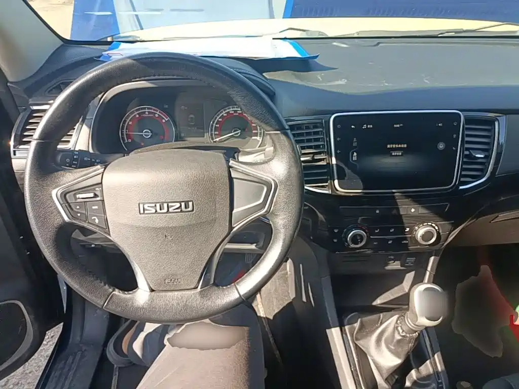 Isuzu Lingtuo — миниатюра 10
