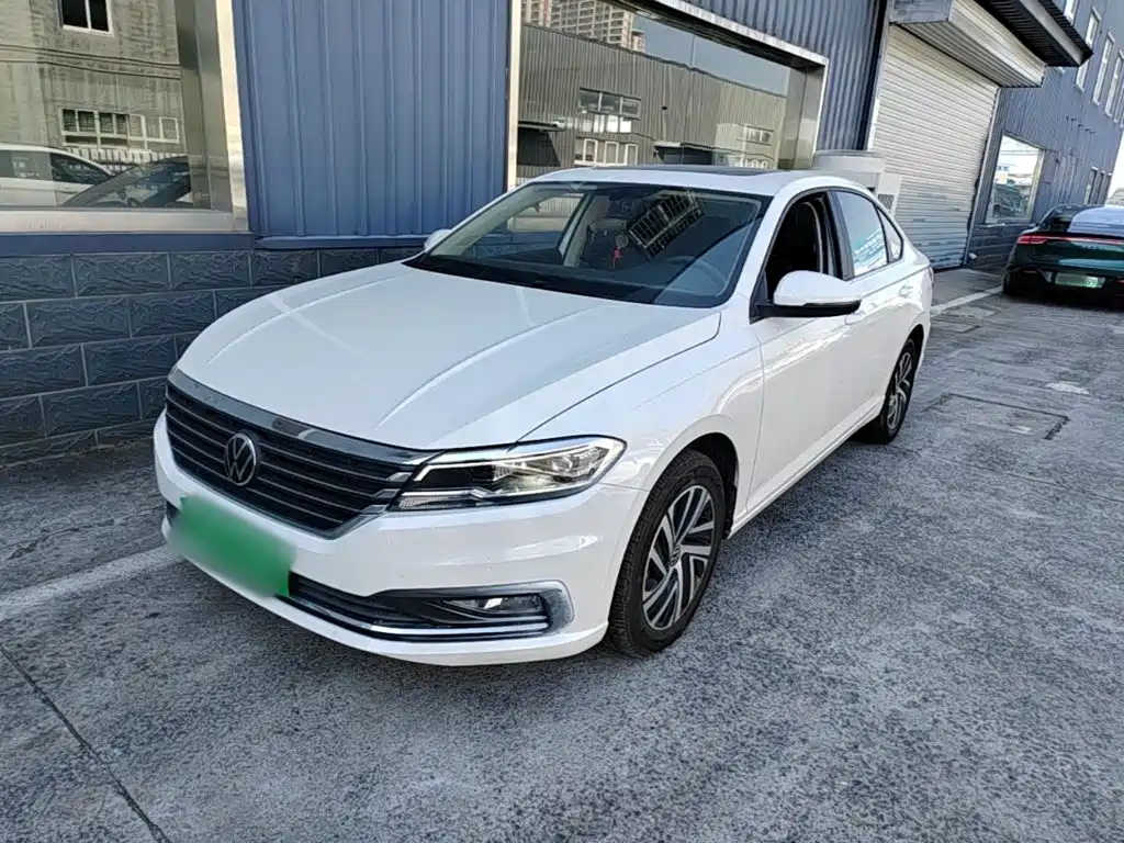 Volkswagen Lavida — миниатюра 2