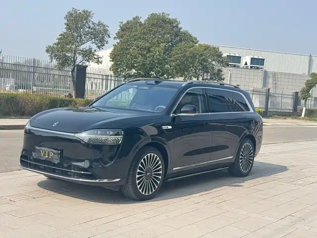 AITO ASK THE WORLD M9 2025