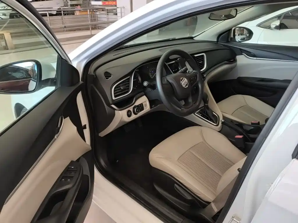Buick Excelle — миниатюра 16