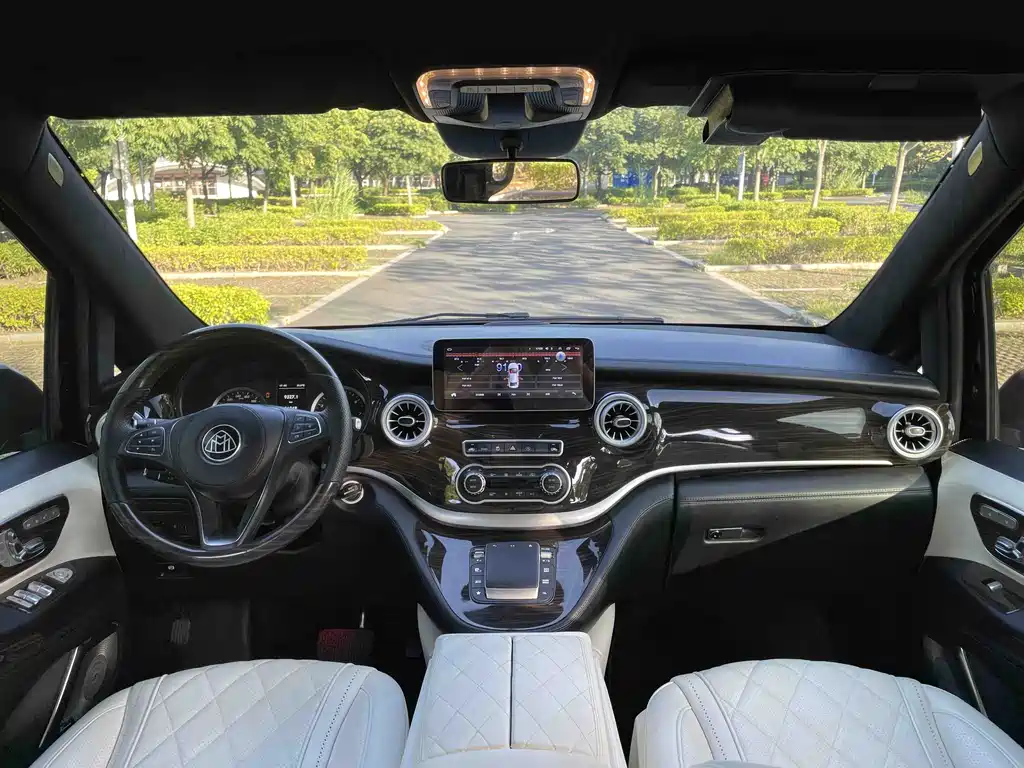 Mercedes-Benz Vito — миниатюра 9