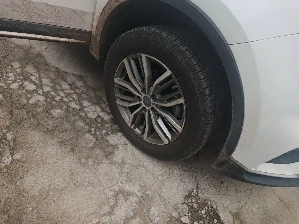 Geely Boyue — миниатюра 24
