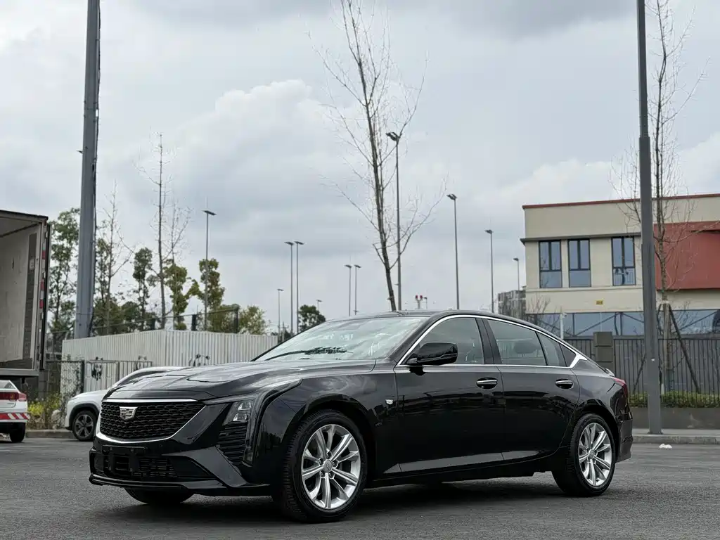 Cadillac CT5 2026