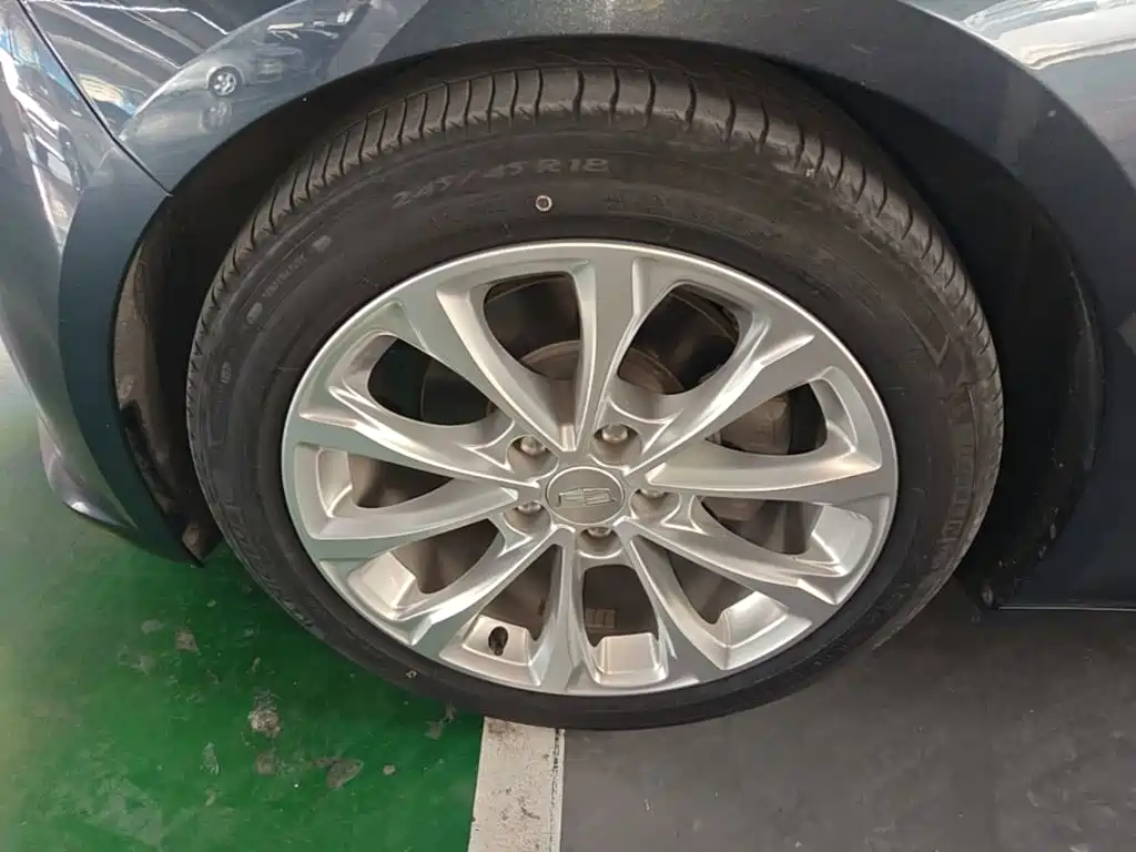 Cadillac CT5 — миниатюра 23