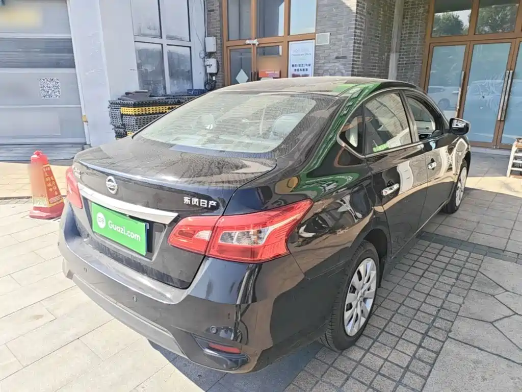 Nissan Sylphy — миниатюра 7