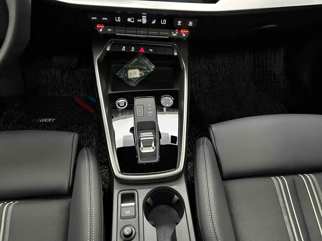 Audi A3 — миниатюра 10