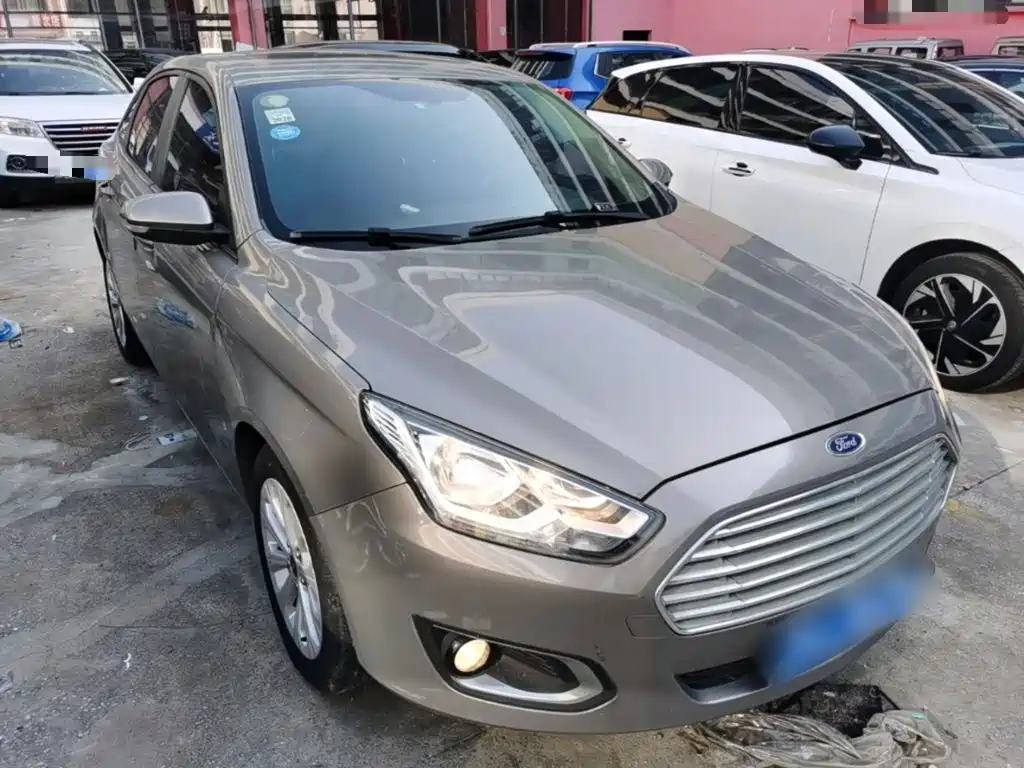 Ford Escort — миниатюра 4