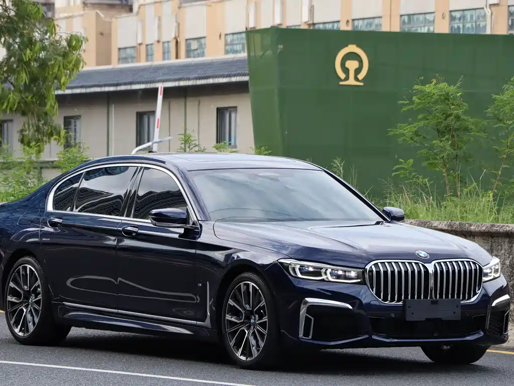 BMW 7 Series 7 2022 740Li xDrive Executive M Sport