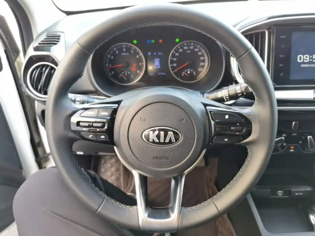 Kia KX1 — миниатюра 11