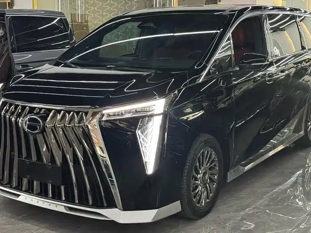 2023 GAC GN8