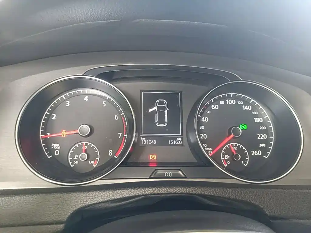 Volkswagen Golf — миниатюра 12