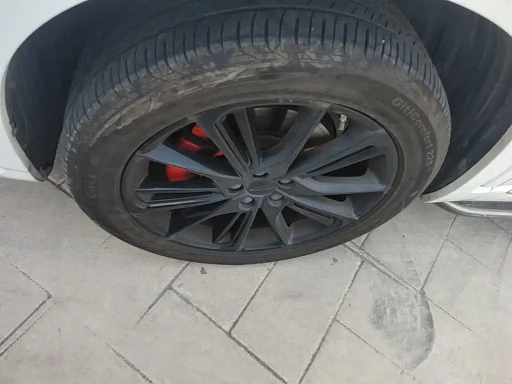 Geely Xingyue — миниатюра 23
