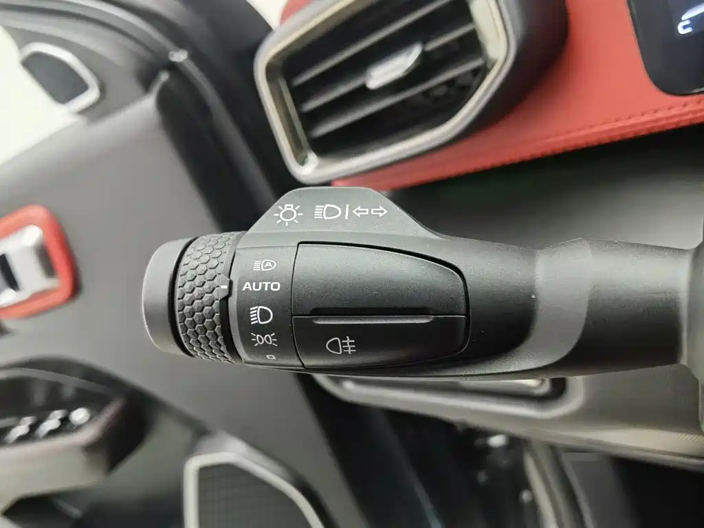 Geely Icon — миниатюра 21