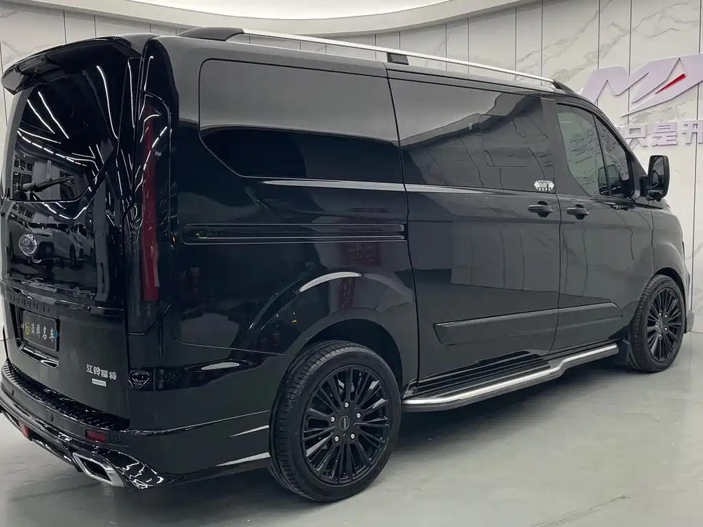 Ford Tourneo 2020 2.0T AT VI