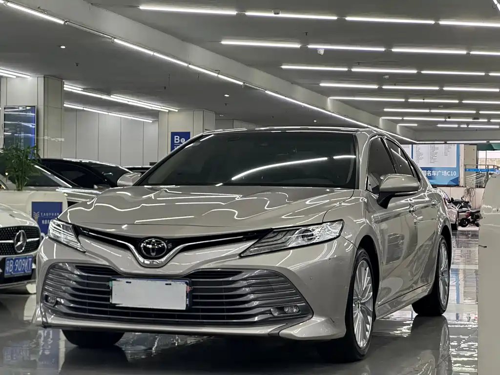 Toyota Camry 2018