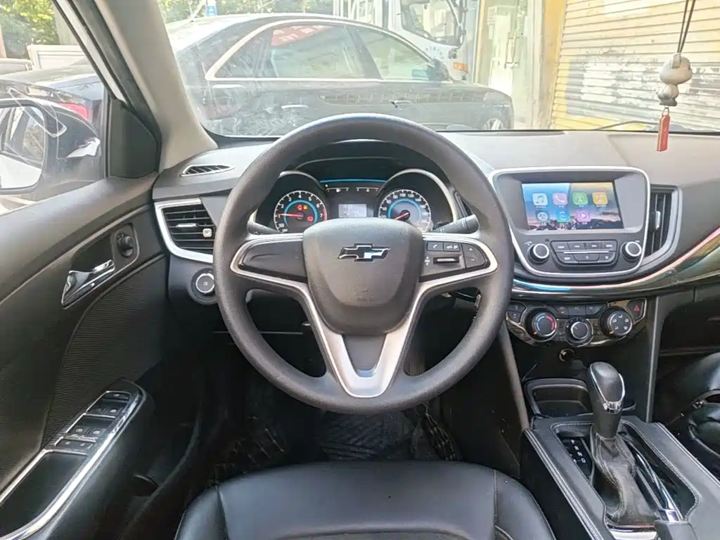 Chevrolet Cavalier — миниатюра 11