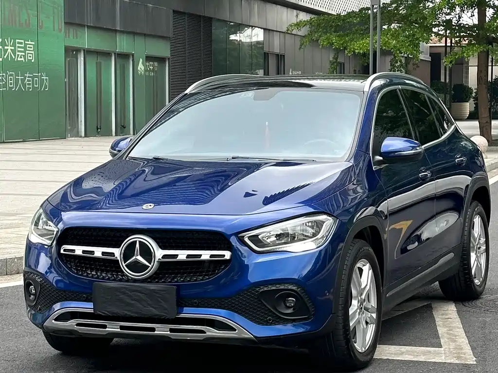 Mercedes-Benz GLA 2021