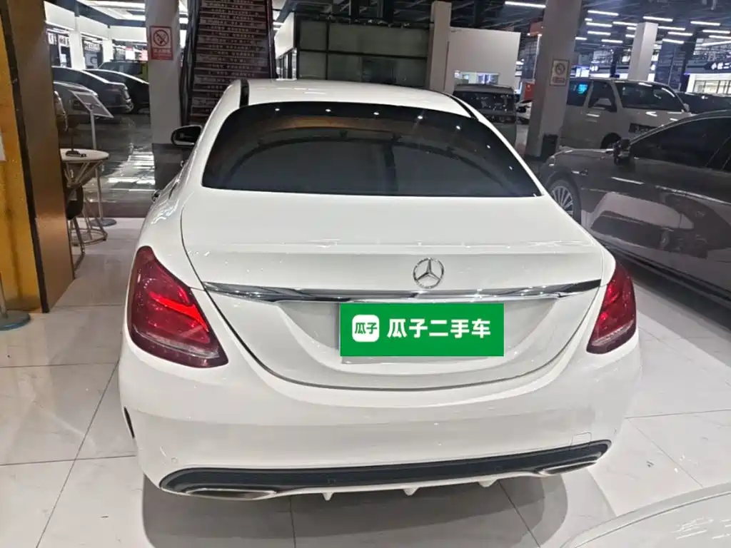 Mercedes-Benz C-Class — миниатюра 6
